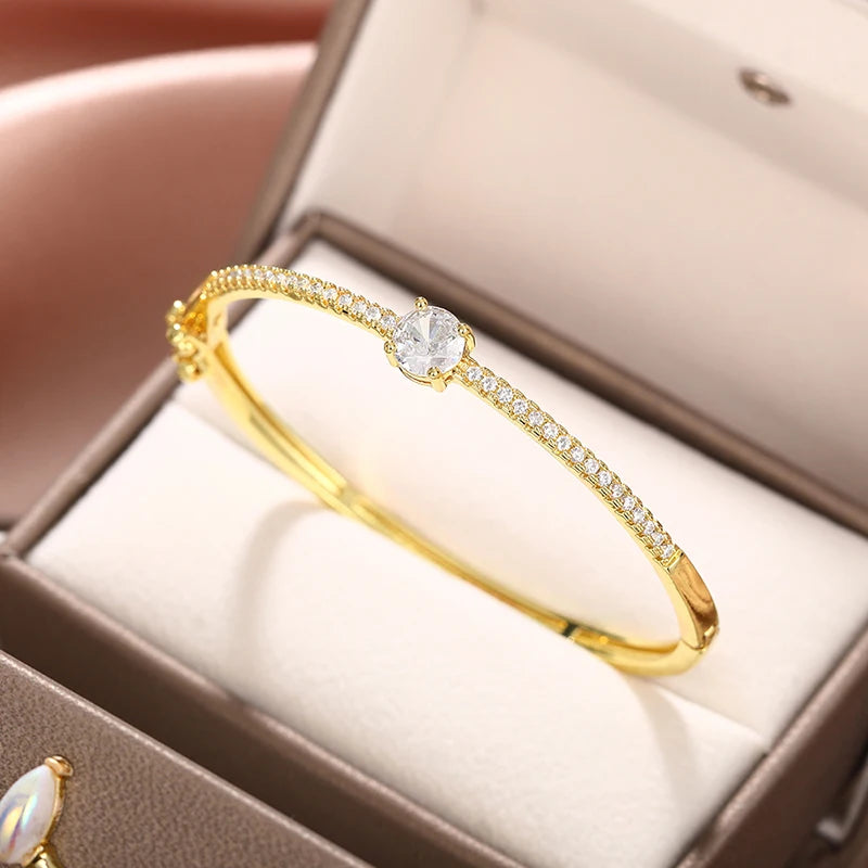 Fashionale Women'S Cubic Zirconia Bangle Silver Color/Gold Color Modern Statement Female Hand Accessories Trendy Jewelry
